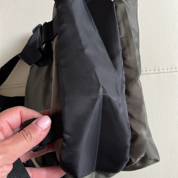 Puma Mini Backpack - Picture 6 of 9